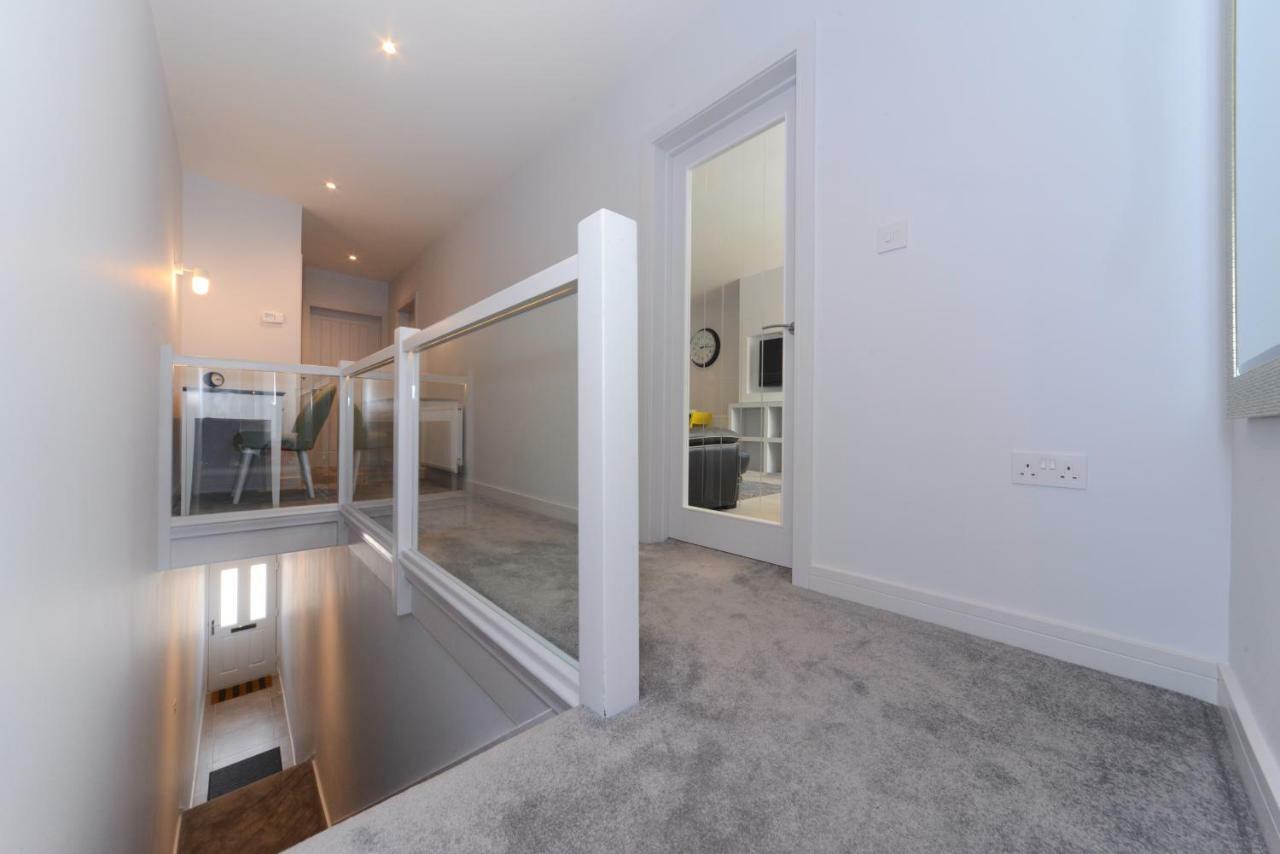 Sandbanks Road Poole Exterior photo